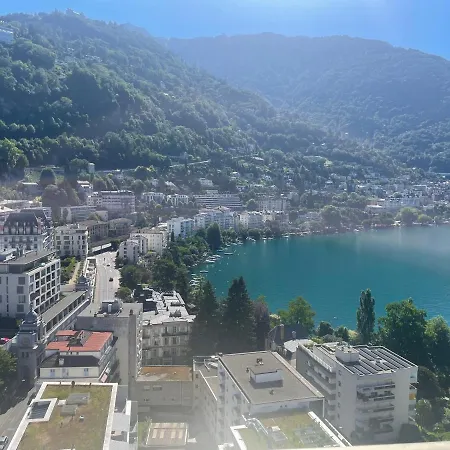 Appartement Superbe Etage Eleve *